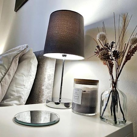 1 Bedroom Flat In 格雷夫森德 外观 照片